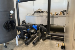 Budowa instalacji wody lodowej na rurach pvcu