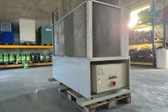 Nowoczesny-serwis-chiller-Berling-z-dokladna-analiza-ukladu