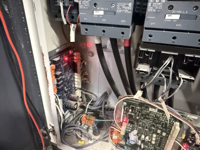 Instalacje wody lodowej, chillery przemysłowe, dry coolery, agregaty chłodnicze, projektowanie i bud.